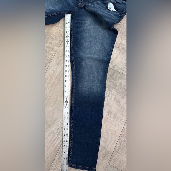 Old Navy Womens Mid-Rise Rockstar Super Skinny Jeans Size 14 Long - Like New - Picture 5 of 11